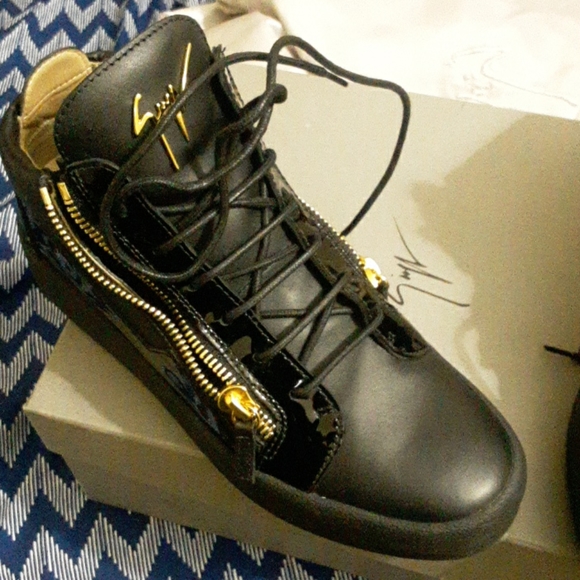 Giuseppe - Picture 2 of 7